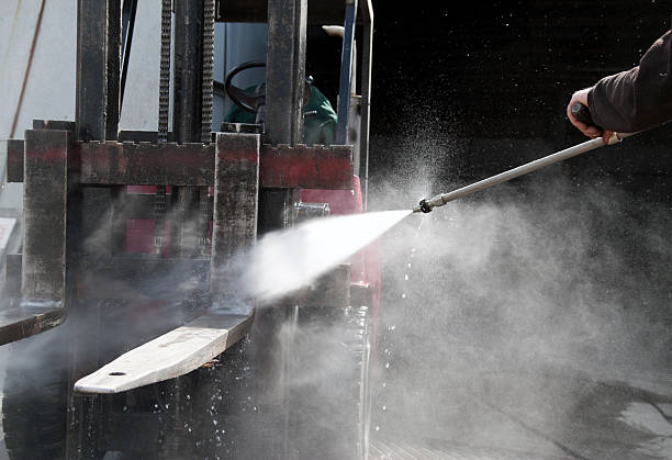Best Building Exterior Pressure Washing in Hildebran, NC